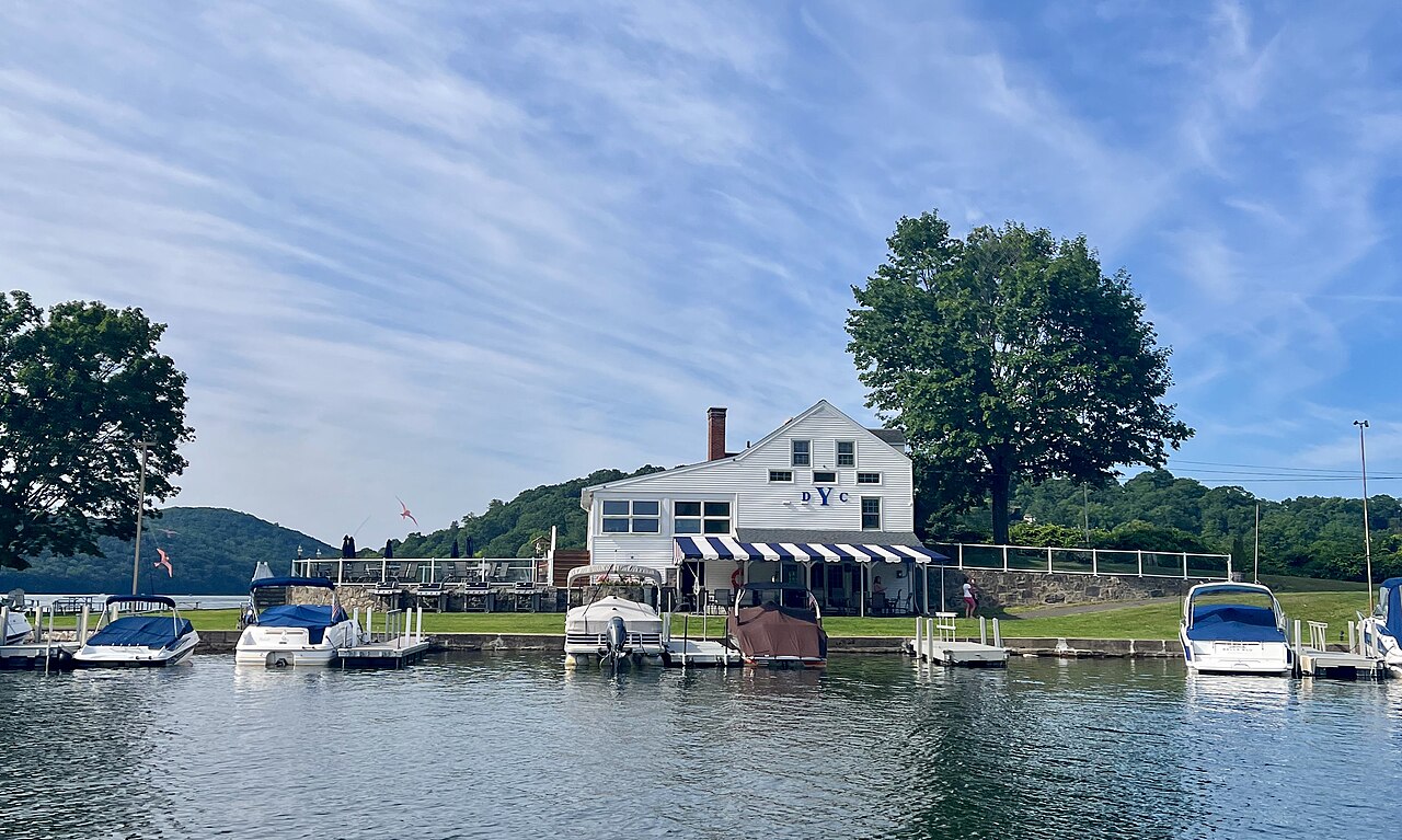 Top Realtor Danbury CT — Alex Capozzoli Keller Williams homes for sale in Danbury Connecticut
